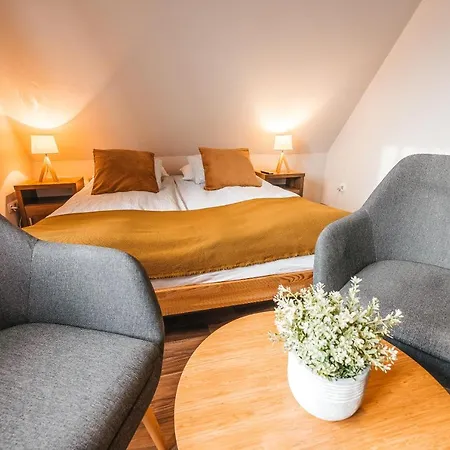 Bystry Comfort Bed & Breakfast